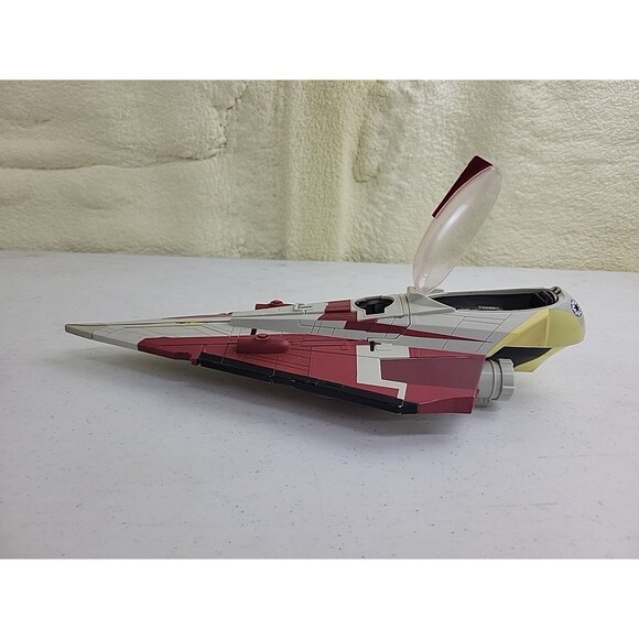 Hasbro Star Wars Clone Wars 2008 Obi-Wan Kenobi's Delta Jedi Starfighter - Picture 4 of 10